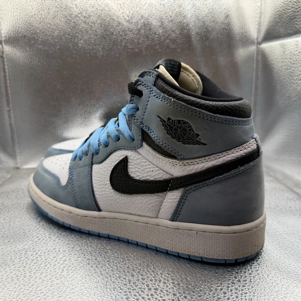 Size 6.5Y Jordan 1 Retro High OG University Blue (GS) Boys Sneakers 575441-134‎